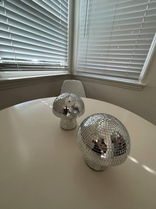 Entire Home By Newport Beach, Disneyland And Sna! Коста Меса Екстериор снимка